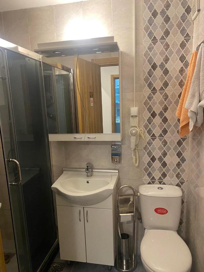 Ni Luxury Apartments Parking In Garage מראה חיצוני תמונה